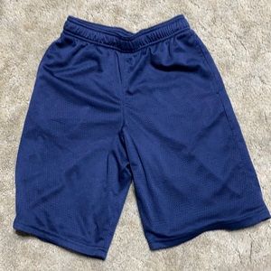 Boys C9 by Champion navy mesh shorts size large